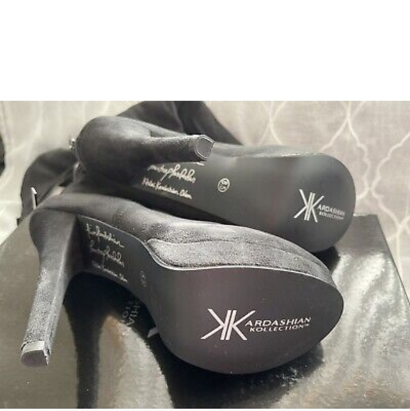 Kim Kardashian knee high black booths 6.5 - Picture 6 of 7